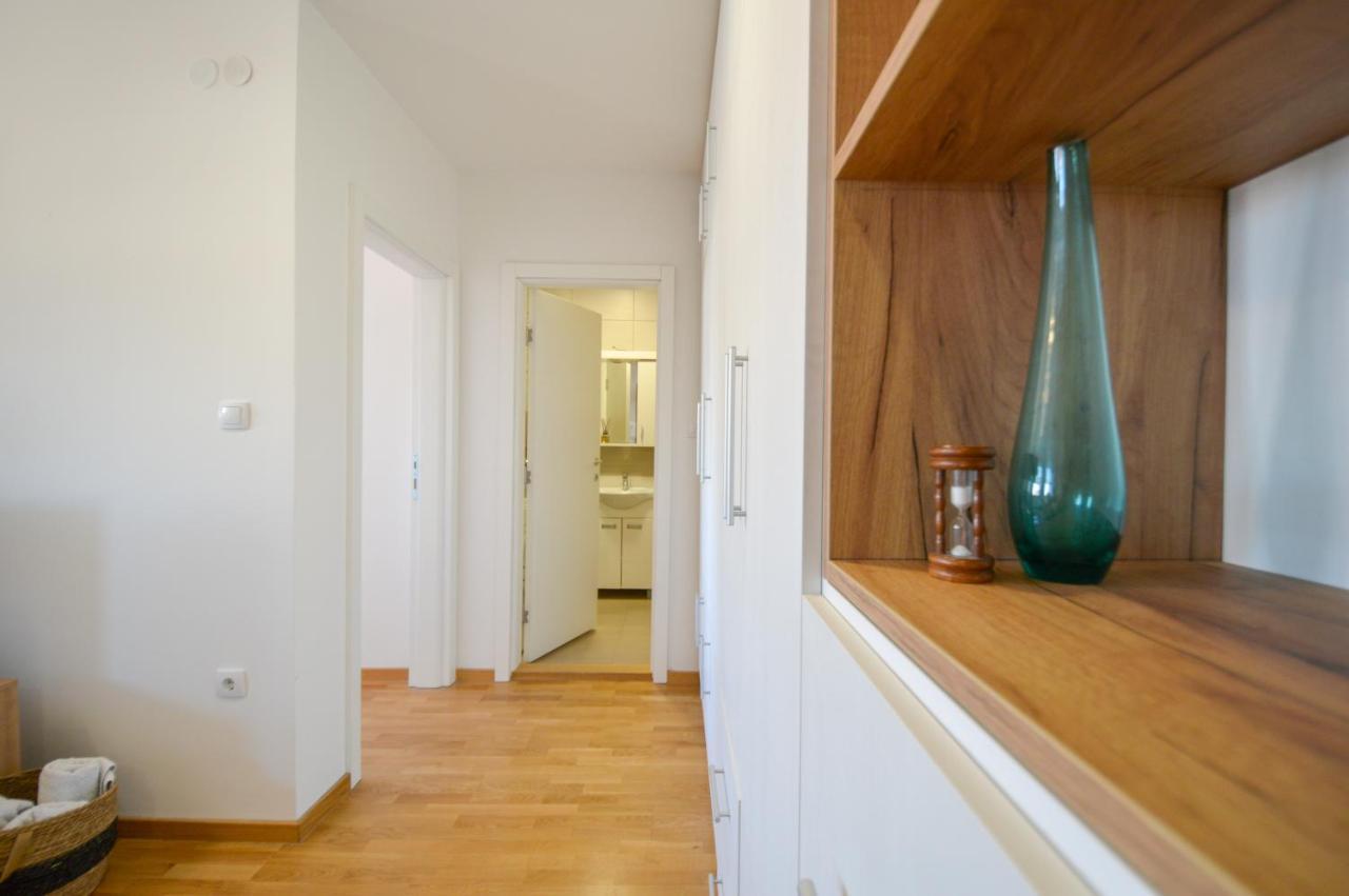 Shine24 - Spacious And Bright Apartment - New Nowy Sad Zewnętrze zdjęcie