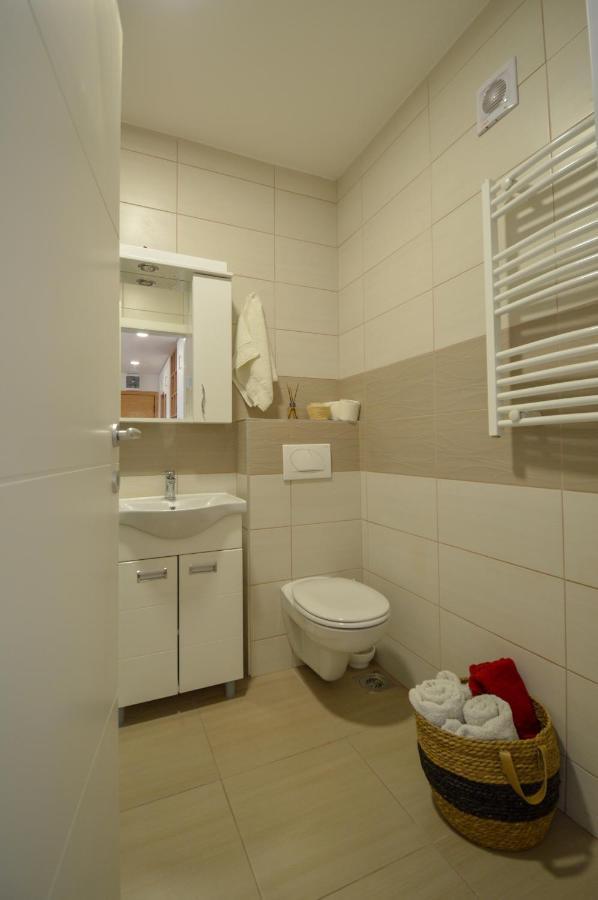 Shine24 - Spacious And Bright Apartment - New Nowy Sad Zewnętrze zdjęcie